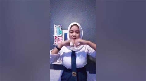 Bokep Indo ABG SMP Tobrut Baju Hijau 1